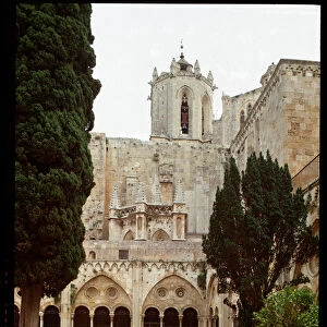 View of the cloister and the cathedral of Sainte Thecle (Sainte-Thecle) in Tarragona