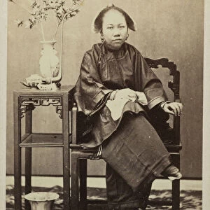 Seated Chinese woman recto Clark Worswick collection