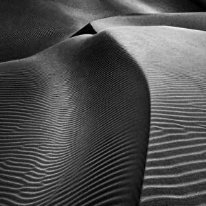 Dunes of nude