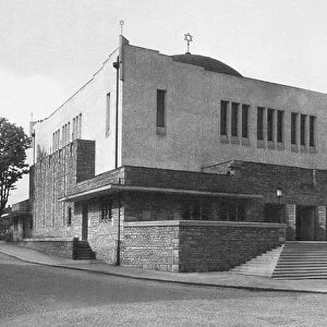 The newly built of Neolog synagogue in Zilina (Slovakia), designed by Peter Behrens in 1928. Artist: Anonymous