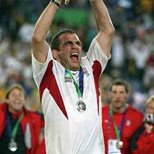 England captain Martin Johnson with the Rugby World Cup