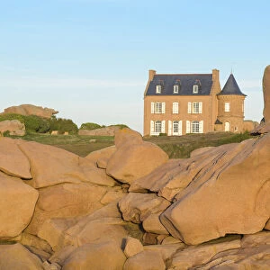 Old customs house at sunset, Perros-Guirec, Ploumanach, Cote de Granit Rose, Cotes-d Armor, Brittany, France, Europe