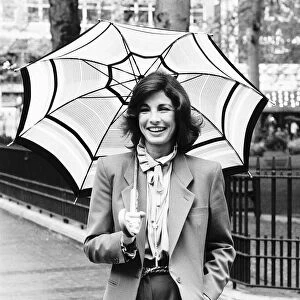 Anne Archer actress who appeared in a film called Green Ice about an attempted emerald