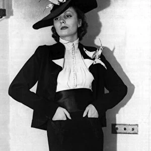 Ascot tailored costume - January 1938 Black cloth long skirt with white chiffon