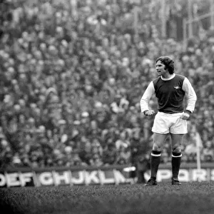 F. A. Cup: Arsenal v. Leicester City. February 1975 75-00906-029