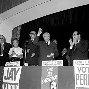 Labour Party Campaign for General Election October 1964 Harold Wilson addresses a