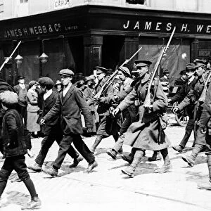Rebel prisoners being marched out of Dublin by British Soldiers May 1916 The
