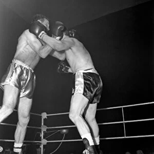 Sport: Boxing. Scenes from the Henry Cooper vs. Joe Erskine fight