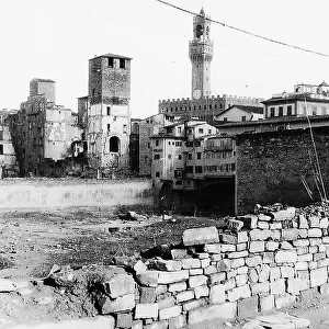 Florence. Bombed neighborhoods in the Oltrarno zone