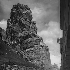 The Porta Napoletana and the Pisco Montano rock in Terracina