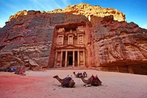 View of the Treasury, Al-Khazneh, with camels, Petra, Jordan