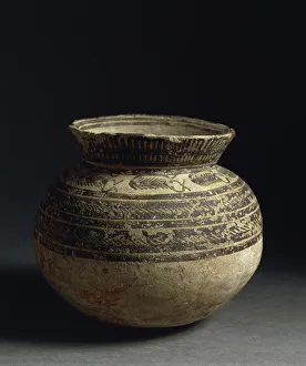 Ceramic vase painted with geometric pattern, from Tell Hassan, late 5th millennium BC