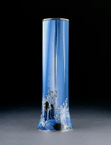 Cylindrical vase with waterfall, Meiji era, 1915 (cloisonne enamel) Cylindrical vase with waterfall, Meiji era, 1915 (cloisonne enamel)