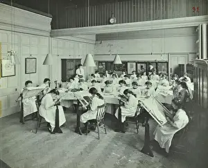 Colleges Prints: Embroidery Class at Woolwich Polytechnic, 1911 (b/w photo)