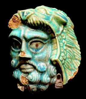 Lion Head Prints: Faience amulet