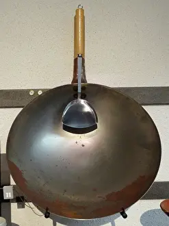 Cuisine Prints: Frying pan with spatula