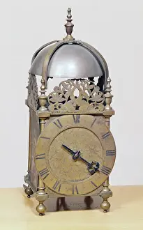Lantern clock