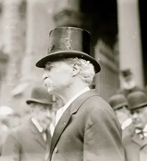 Humorist Prints: Mark Twain (photo)